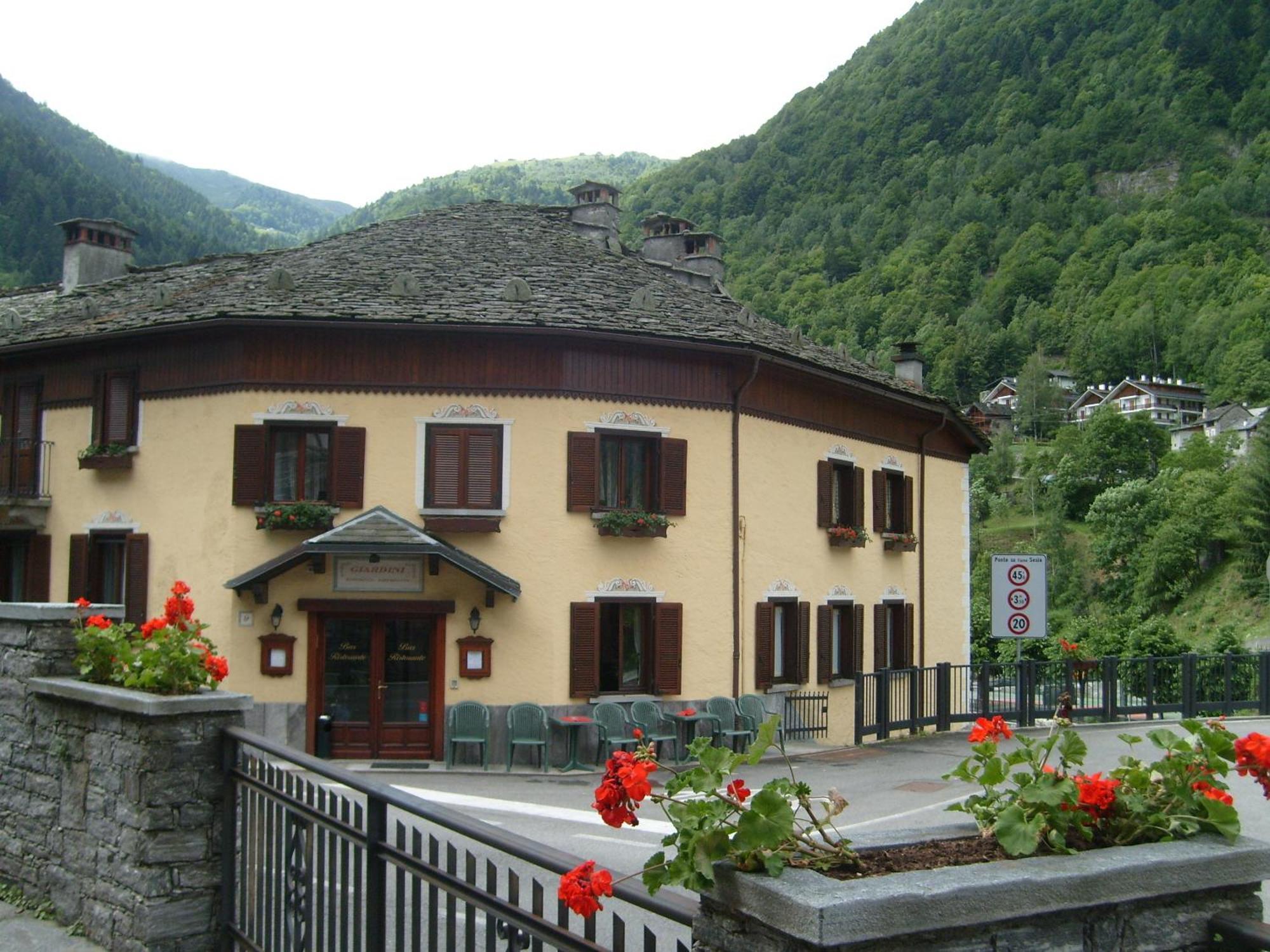 Hotel Residence Giardini Piode Dış mekan fotoğraf